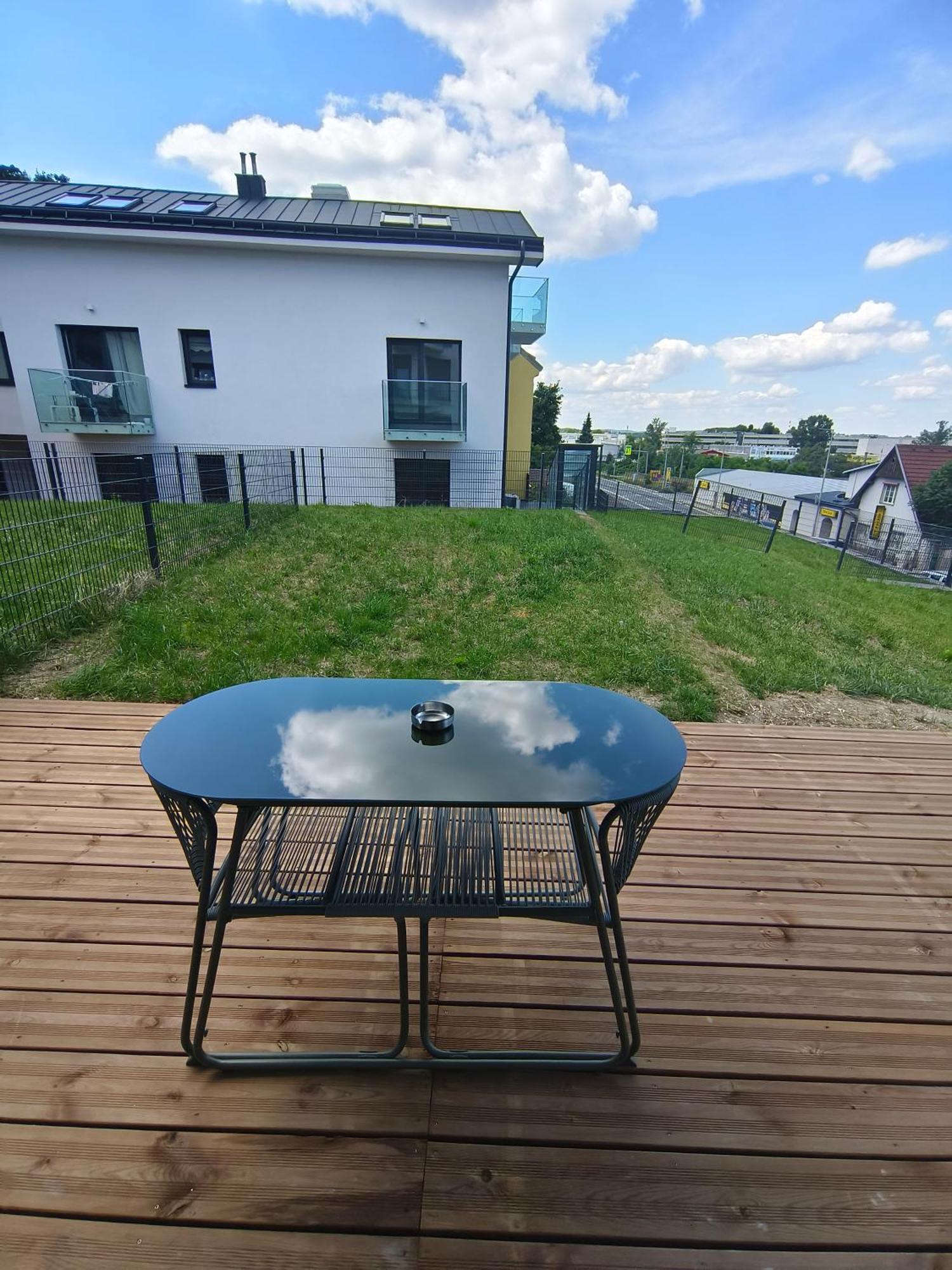 Triplex Appartements Klosterneuburg Exterior photo